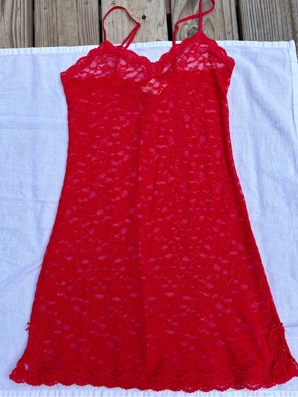 Victoria's Secret Red Full Lace Slip Dress Nightgown Bow Slit Detail NWOT S/P